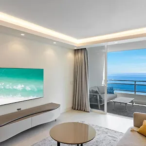 fully-renovated-frontline-flat.es-andalucia.com/